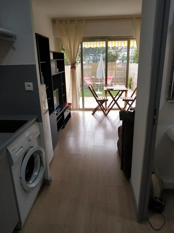 Studio Rez De Jardin Marina Baie Des Anges Apartment Villeneuve-Loubet 0*,  France